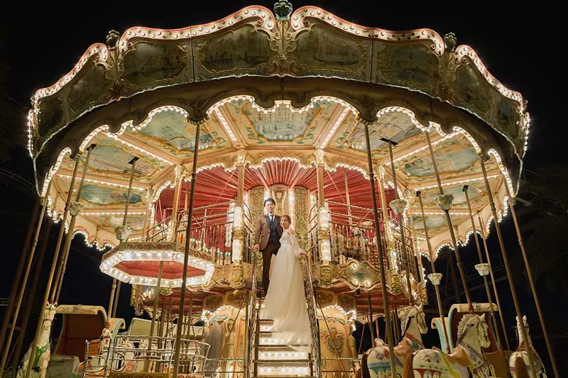 Summer Theme Park photo wedding 1